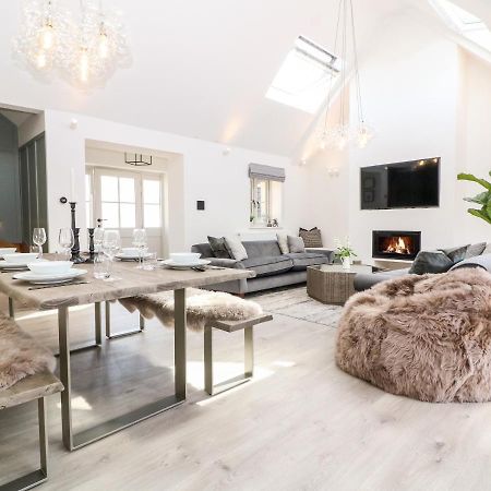 12 Manor Farm Close كينغهام المظهر الخارجي الصورة