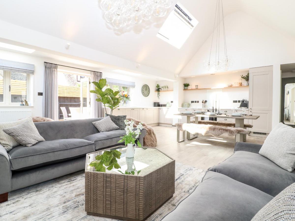 12 Manor Farm Close كينغهام المظهر الخارجي الصورة