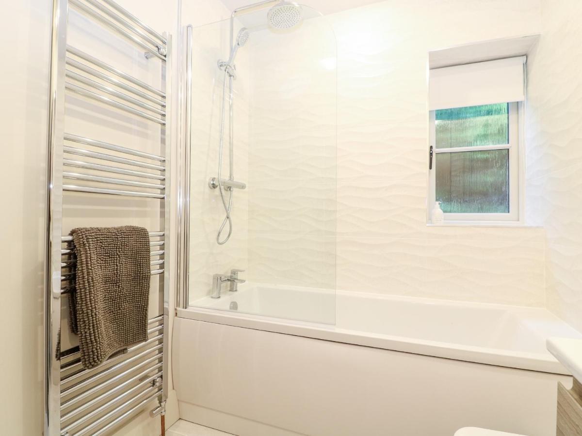 12 Manor Farm Close كينغهام المظهر الخارجي الصورة