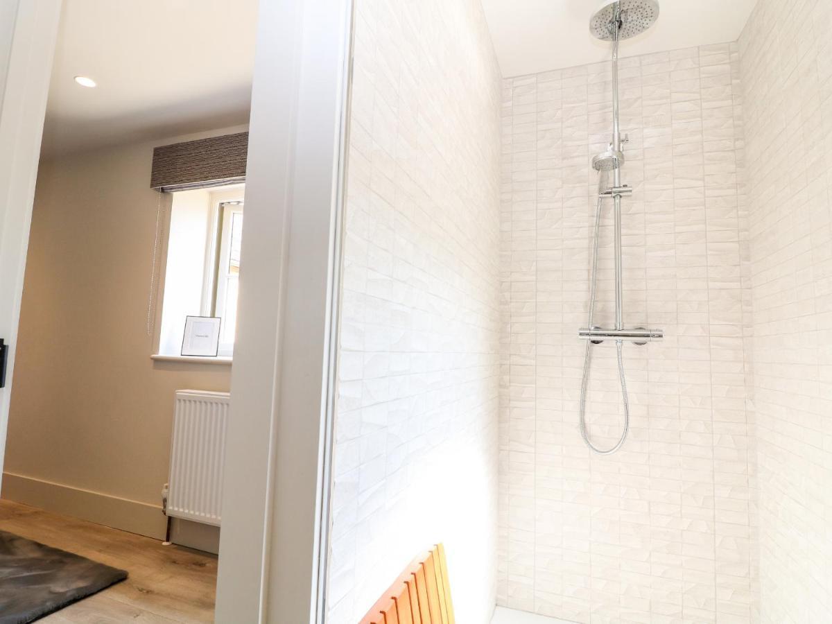 12 Manor Farm Close كينغهام المظهر الخارجي الصورة